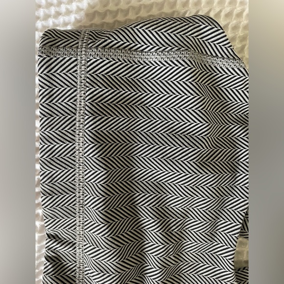 Lululemon All Sport Bra - white herringbone - Picture 3 of 6